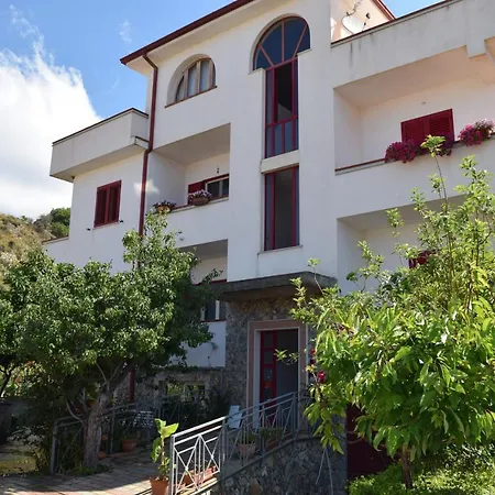 Mare E Terme A Guardia Piemontese Apartamento *